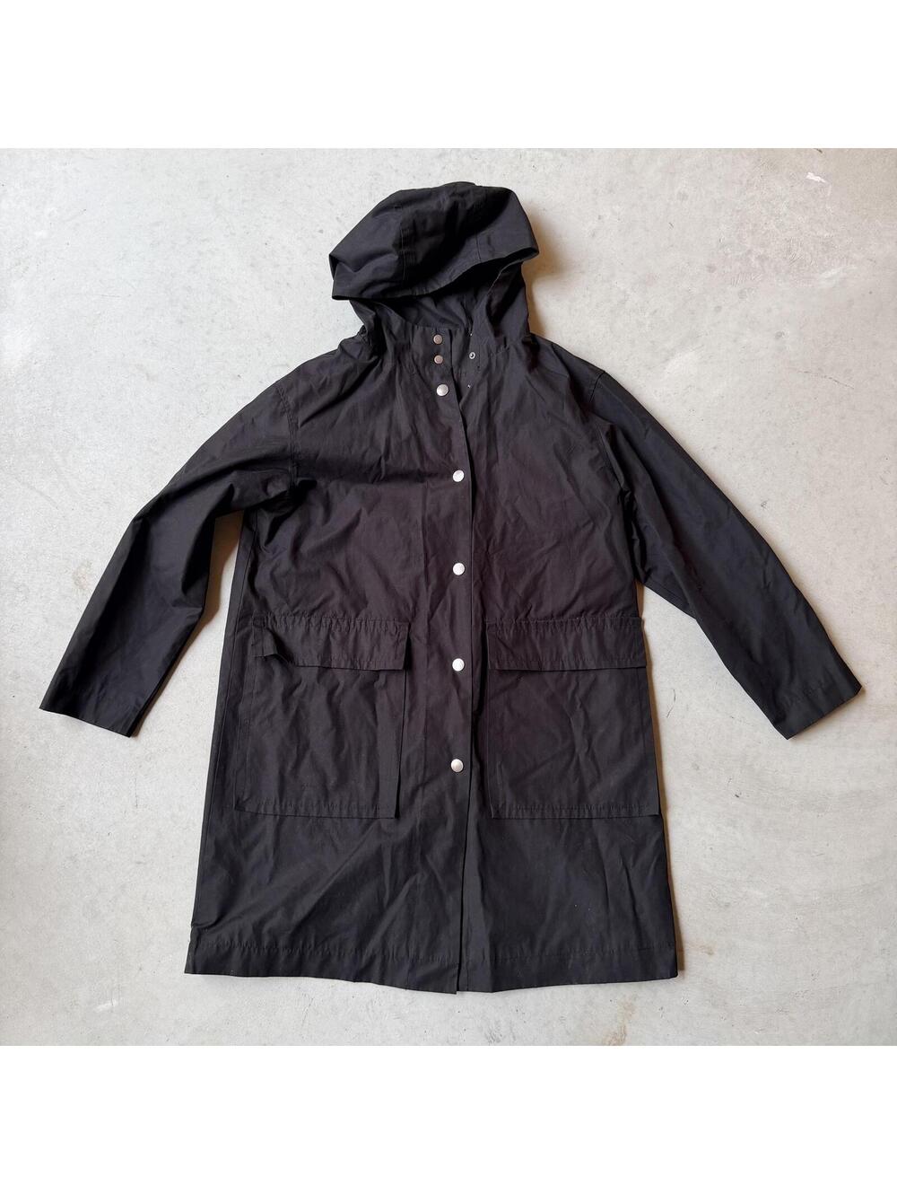 Classic Black Water Resistant Hooded Raincoat Jacket Large Fall Coat